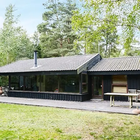 6 Person In F Revejle Fårevejle