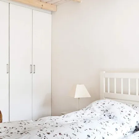 度假居 6 Person In Farevejle-by Traum *