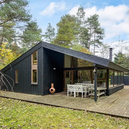 4 Star In Ferienhaus Fårevejle